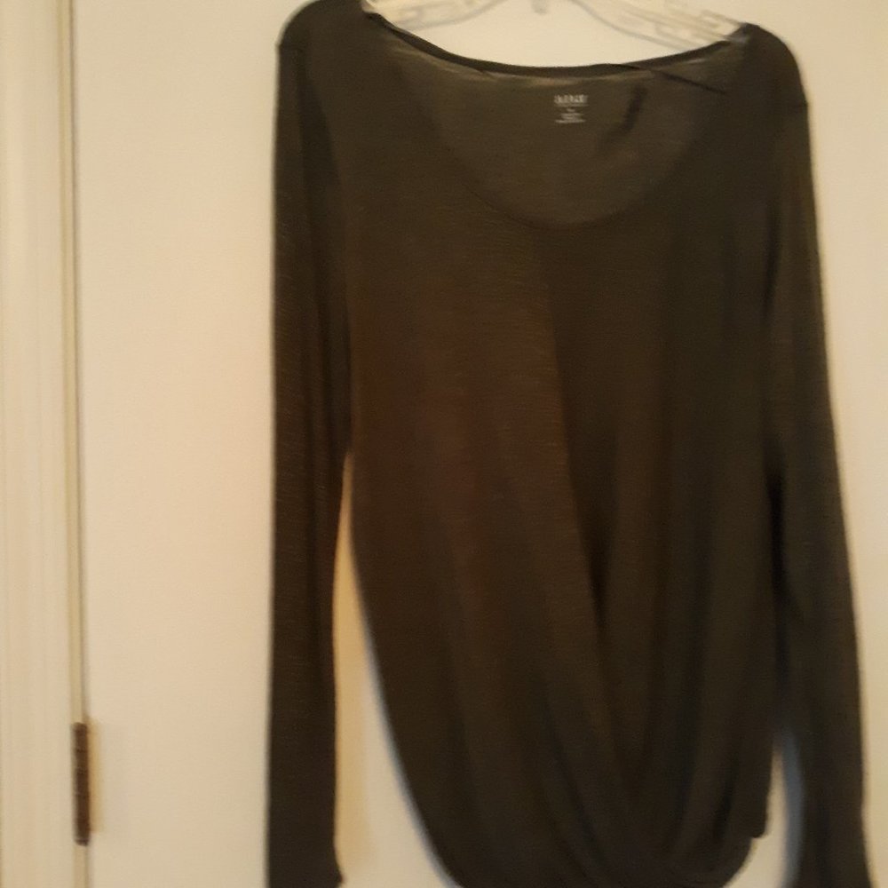 a.n.a. Army Green Criss-cross Top